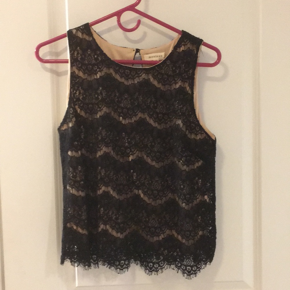 Lace crop top